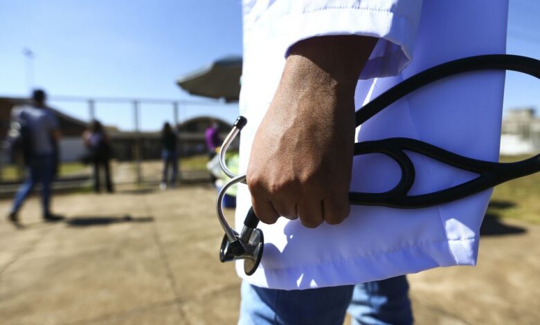 Revalida: candidatos já podem conferir local da prova prática