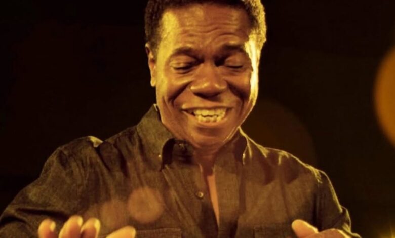 Paulinho da Costa recebe estrela na Calçada da Fama em Hollywood
