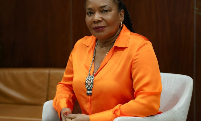 Investimento em cultura qualifica e emancipa, diz Margareth Menezes