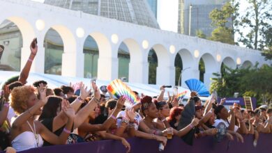 Parada LGBTQIA+ no Rio defende mais representantes no Legislativo