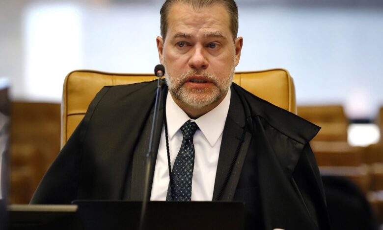 STF suspende análise de recursos apresentados pelas big techs