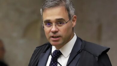 Mendonça vai relatar pedido sobre dinheiro de Vorcaro em Dark Horse