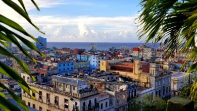 Em novas sanções, EUA miram empresa de mineração e presidente de Cuba