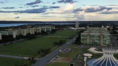 Governo define horário de expediente em jogos do Brasil na Copa
