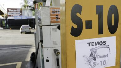 Petrobras ajusta preços do diesel para R$ 1,12
