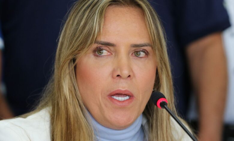 Governadora do DF recebe alta após apresentar quadro de pneumotórax