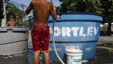 Quase metade das crianças do mundo está exposta a riscos climáticos