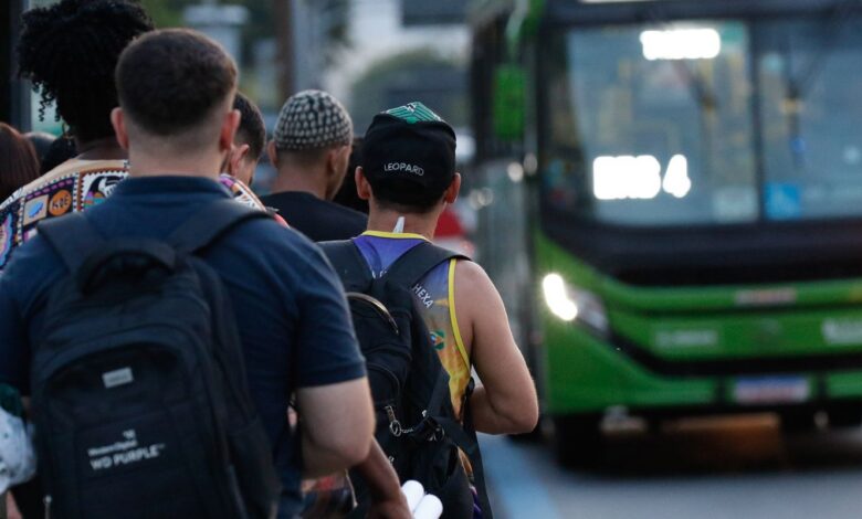 Motoristas de ônibus do Rio iniciam greve nesta segunda-feira