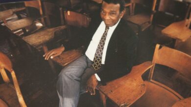 Acervo da USP revela novas faces do pensador negro Milton Santos