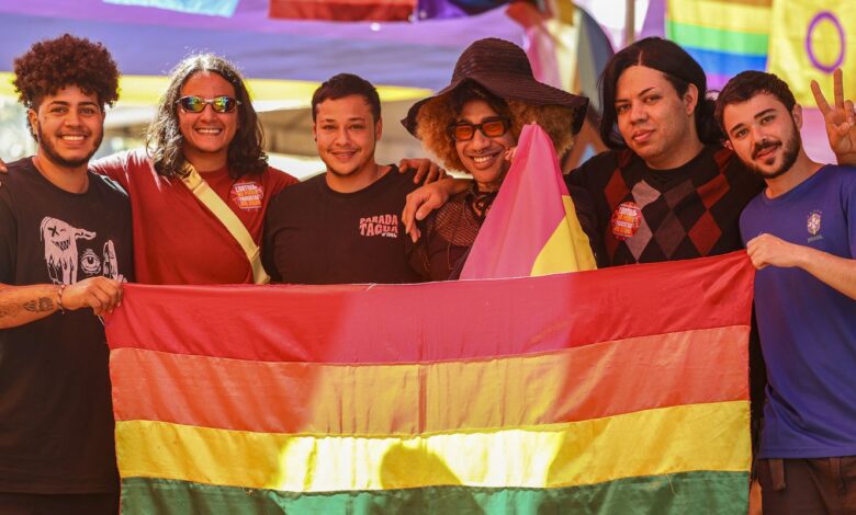 Orgulho LGBT: pessoas trans celebram projeto de inclusão pelo futebol