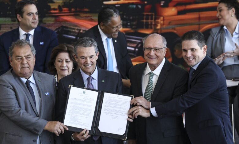 Governo federal lança Plano Safra 2026/2027 de R$ 525,1 bilhões