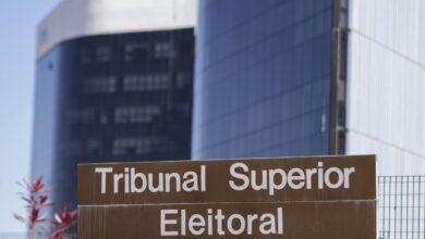 TSE julga liminar que suspendeu pesquisa desfavorável a Flávio