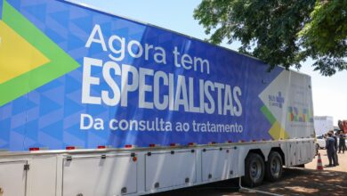 Agora Tem Especialistas lança em Manguinhos carreta de saúde da mulher