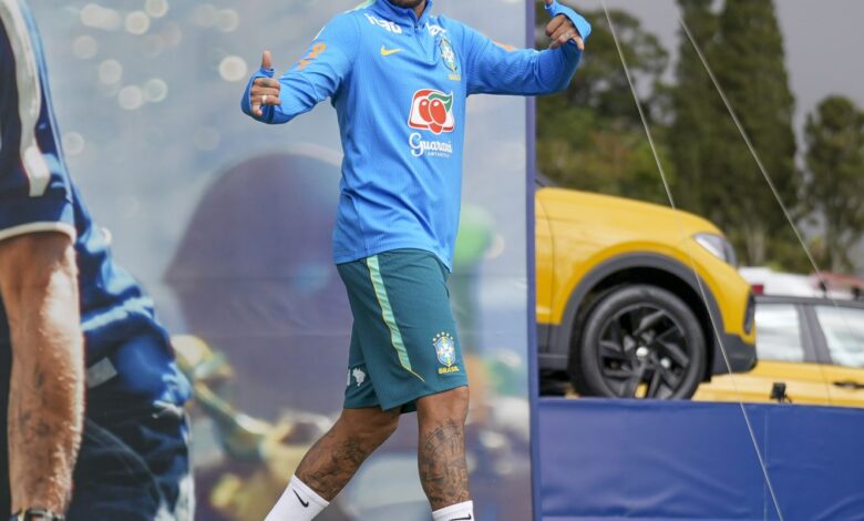 Neymar não viaja com seleção para Cleveland; segue em tratamento