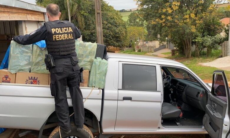 Comércio ilegal de cigarros eletrônicos e convencionais é alvo da PF