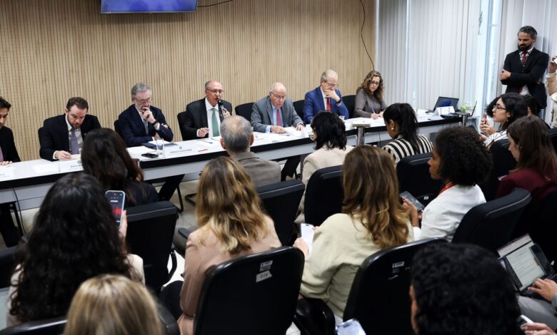 Setores atingidos por tarifaço dos EUA terão novo plano de socorro