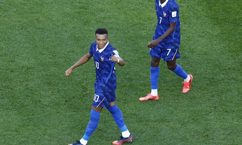 Mirando recordes de todos os tipos, França amplia status de favorita