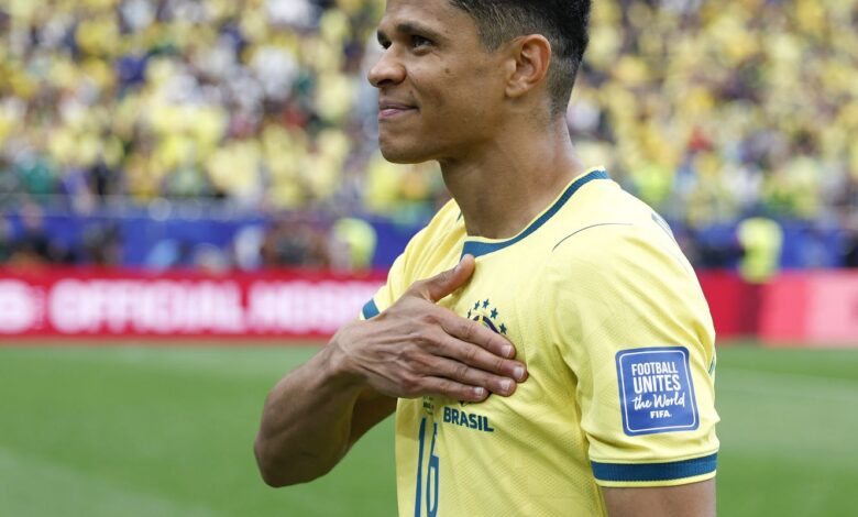 Douglas Santos traz vivência do ouro olímpico para buscar o hexa