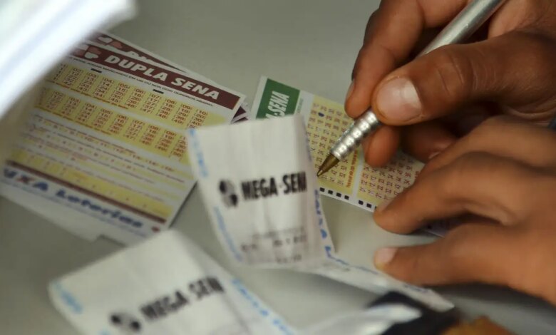 Mega-Sena acumula novamente e prêmio principal vai para R$ 45 milhões