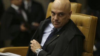 STF dá 48h para tribunais explicarem pagamentos acima do limite a juiz