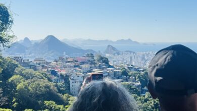 Trilha na Rocinha mostra Mata Atlântica e recuperação florestal no Rio