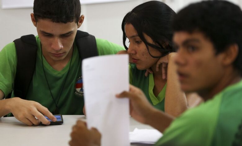 Inclusão digital no Brasil é feita pela metade, mostra pesquisa 