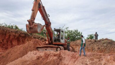 Inea interdita área de extração ilegal de minério no estado do Rio
