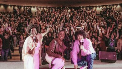 É possível fazer rir e incomodar, diz atriz do projeto Humor Negro