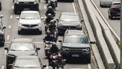 Justiça manda prefeitura de São Paulo liberar Uber Moto