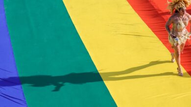 Parada Brasília Orgulho traz campanha do voto contra o preconceito