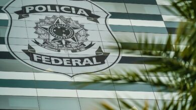 Em manifestação escrita, Flávio Bolsonaro nega ter caluniado Lula