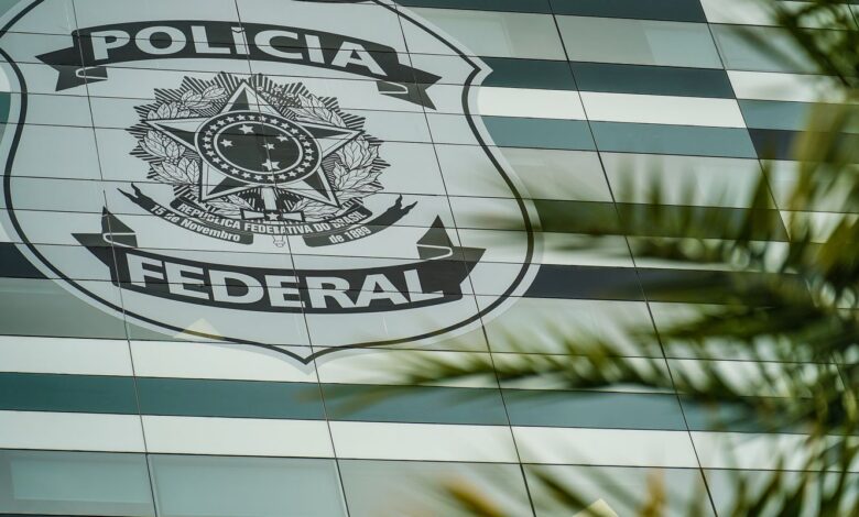 Em manifestação escrita, Flávio Bolsonaro nega ter caluniado Lula