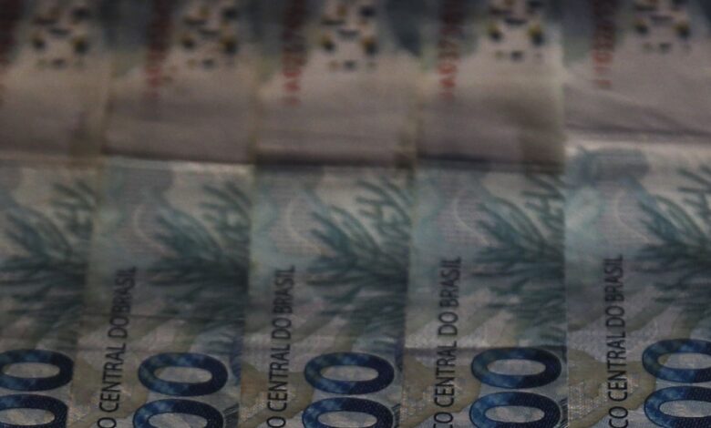 União pagou R$ 696,38 milhões em dívidas de estados e municípios