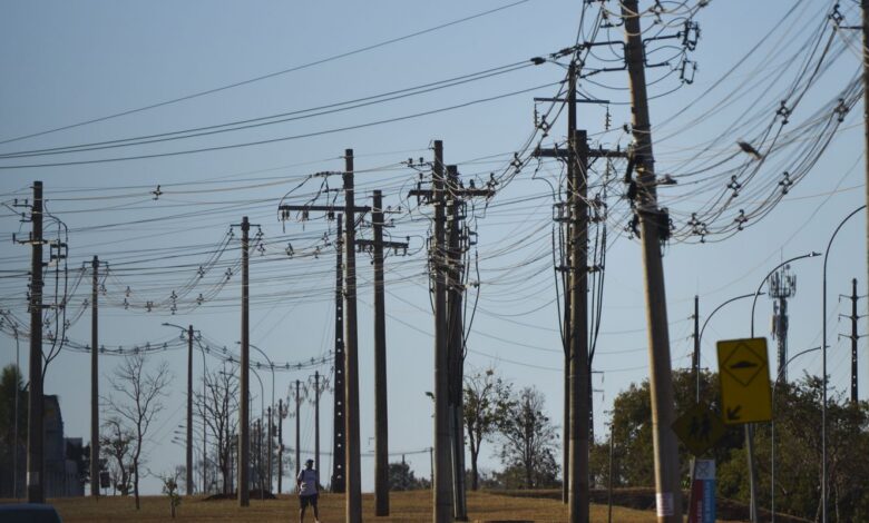 Número de acidentes com a rede elétrica cresceu no Brasil em 2025