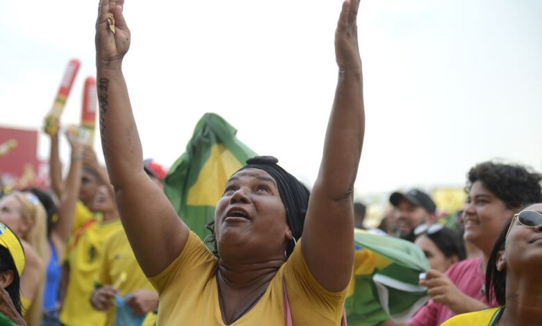 PM reforça a segurança em pontos de concentração de torcedores no Rio