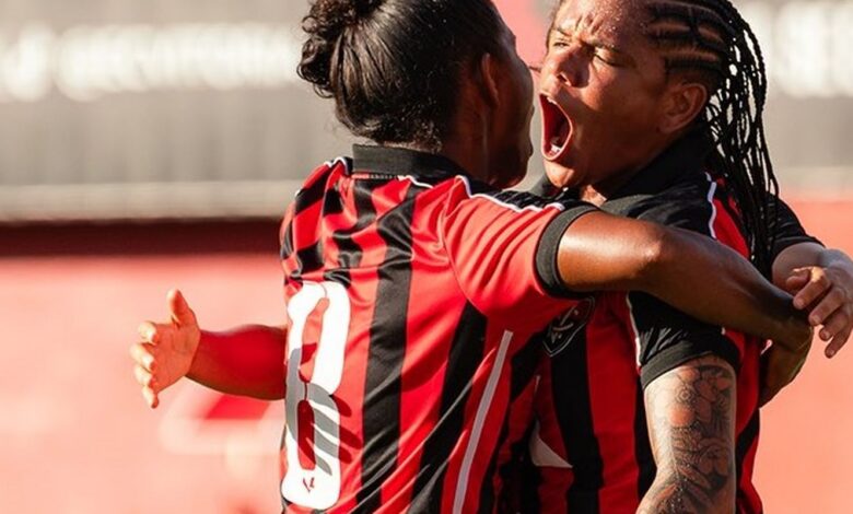 Vitória manda Botafogo para lanterna na volta do Brasileiro Feminino