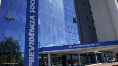 Previsão de gastos com INSS em 2027 é reduzida em R$ 5 bilhões