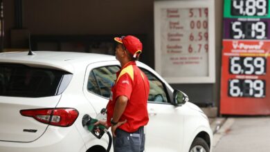 Aumento de etanol na gasolina divide opiniões sobre impacto em carros