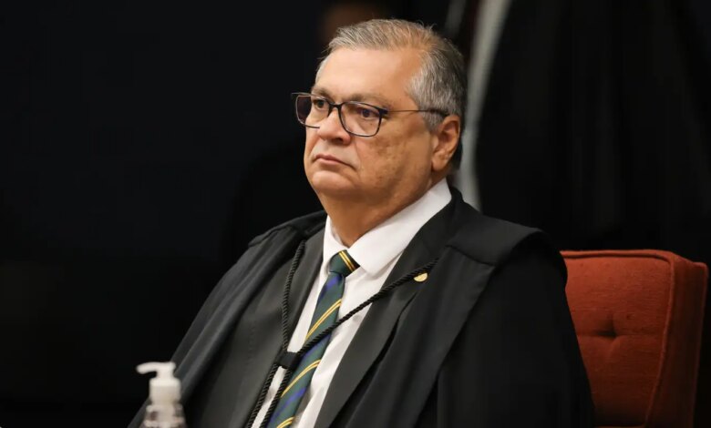 Dino autoriza PF a acessar investigação sobre produtora do Dark Horse