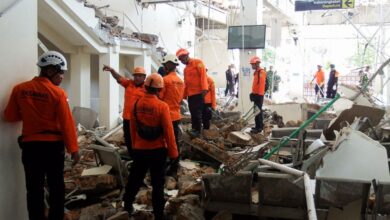 Indonésia: buscas por vítimas de tremor seguem no Dia da Independência