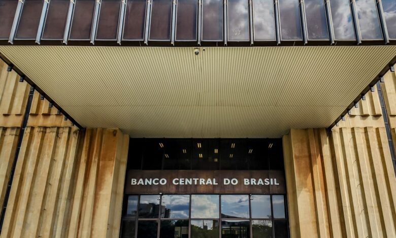 Expectativa do mercado para inflação de 2026 cai para 5,02%