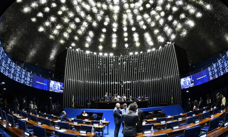 Após recesso, Congresso retoma trabalhos nesta semana