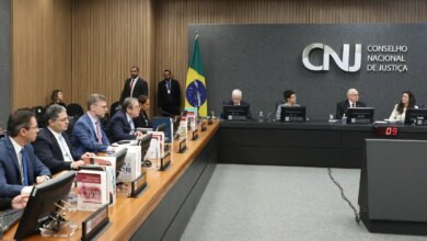 CNJ afasta ex-juíza da Lava Jato por dois anos