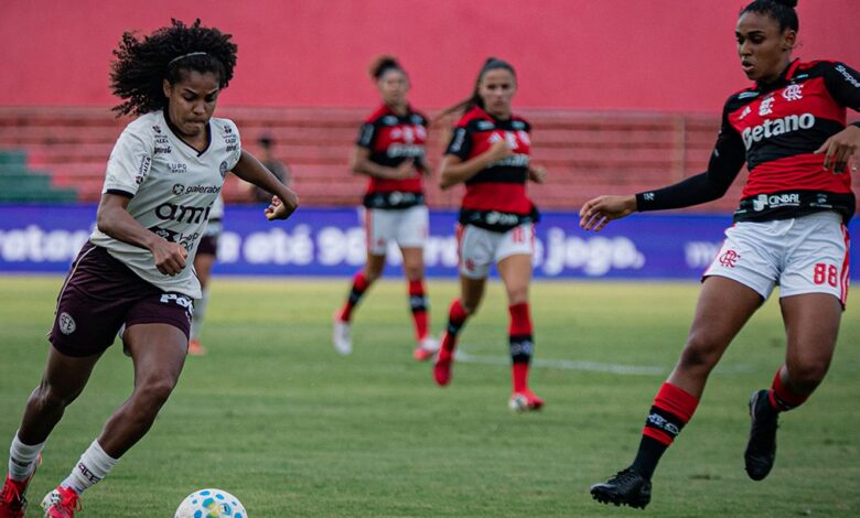 Brasileirão Feminino: Flamengo vence Ferroviára nas quartas por 1 a 0