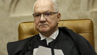 Fachin: críticas não fragilizam STF, mas fortalecem democracia