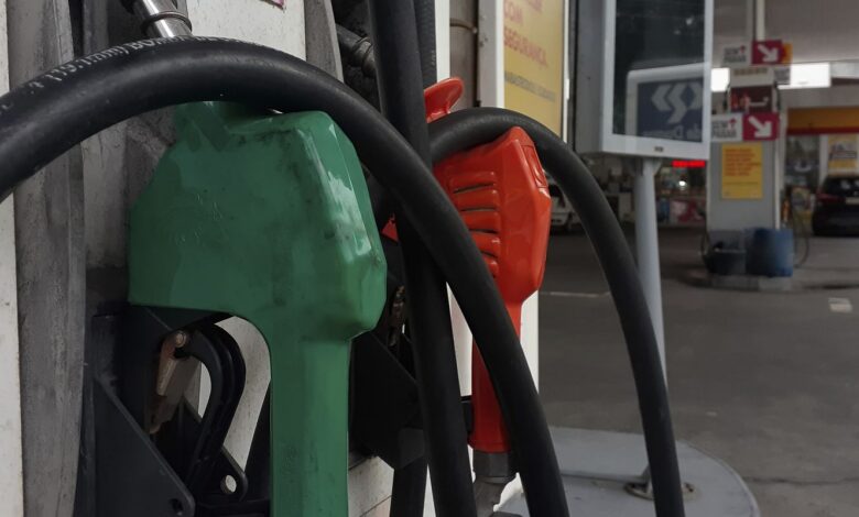 Segunda maior refinaria do país reduz preço da gasolina em 11,3%