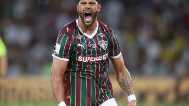 Fluminense vira sobre o Remo e se mantém firme no G-4 do Brasileirão