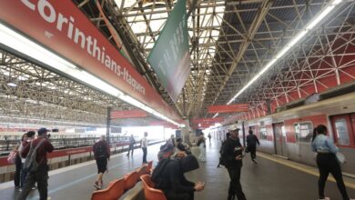 Trabalhadores da CPTM realizam assembleia sobre continuidade da greve