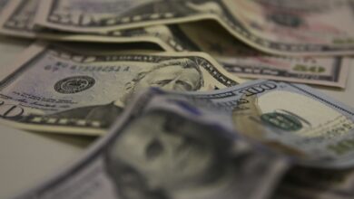 Brasil e EUA retomam negociação após tarifaços de 25% e 12,5%