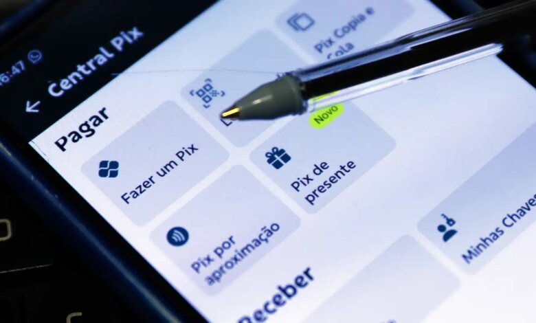 Banco Central estuda interligar Pix com sistemas de outros países